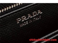 普拉达Prada仿牌手表一般多少钱?从哪些方面可以鉴别仿牌和正品的差别?