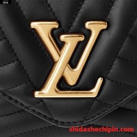 路易威登Louis Vuitton仿牌腰带一般多少钱?从哪些方面可以鉴别仿牌和正品的差别?